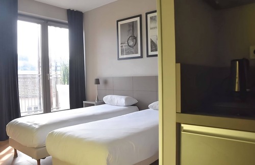 9th Arrondissement Hotel | Come Create Memories w/Fun-filled Adventures at this Paradise! Pets Are Welcome