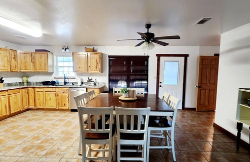 Mead House | Come enjoy the breathtaking views from the High Country Retreat