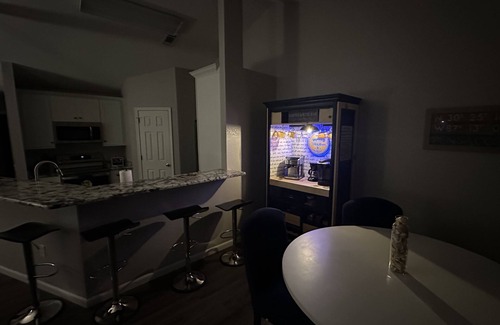 Northeast Pensacola House | Come relax at Kozy on Kipling. Close to shopping, eats, hospital,university, i10