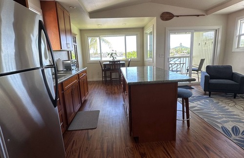 Enchanted Lake House | Come relax on the lake! Beautiful lake and mountain views. Kayaks included.
