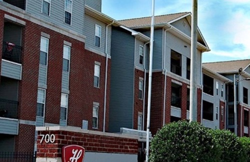 Tuscaloosa Condo | Come Stay at The Bama Babe nwalking distance to The UofA Campus!