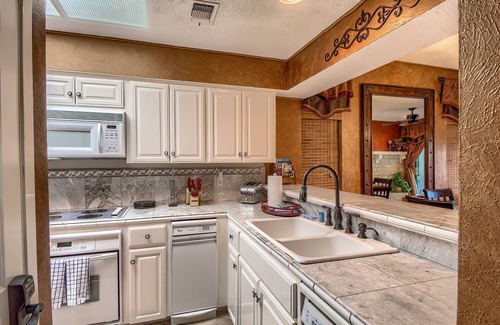 New Braunfels Condo | Come Stay at the Beautiful River Haus at Camp Warnecke Estates!