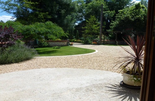 Chasseneuil-sur-Bonnieure Apartment | Comfortable, character Riverside Apartment with stunning River and Garden views