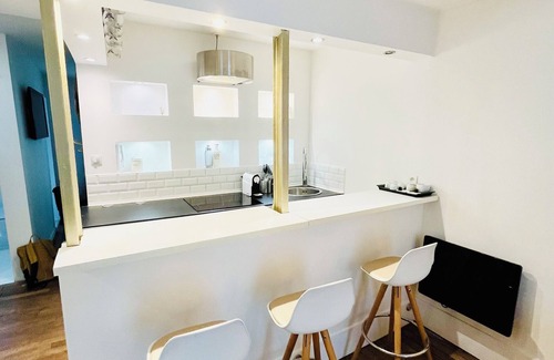 Quartier de la Goutte-d'Or Apartment | Comfort 2P Paris Barbès gare du Nord