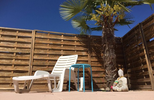 Curbans Apartment | Comfort and swimming pool in the countryside