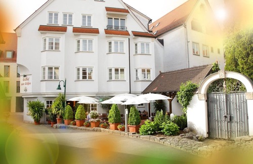 Ehingen Apartment | Comfort double room with shower and WC