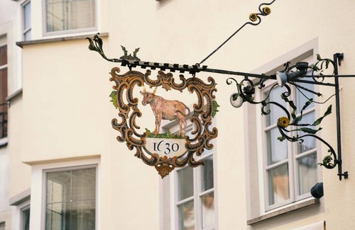 Ehingen Apartment | Comfort double room with shower and WC