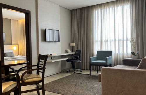 Parque Sagrada Familia Hotel | Comfort Hotel & Suites Rondonopolis
