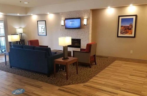 Roanoke Hotel | Comfort Inn Airport
