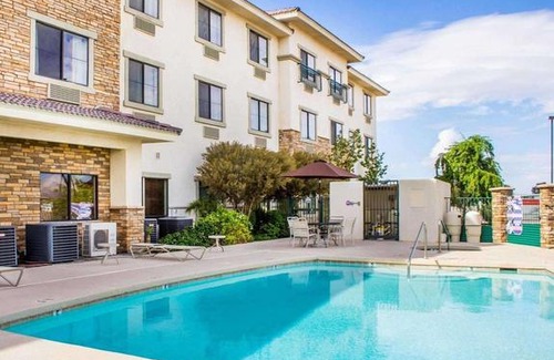 Fortuna Foothills Hotel | Comfort Inn and Suites Yuma I-8
