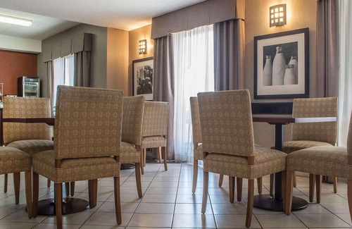 Port Hope Hotel | Comfort Inn Port Hope