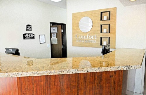 Northeast Heights Hotel | Comfort Inn & Suites Alameda at Albuquerque Balloon Fiesta Park