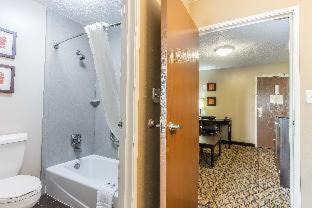 Long Beach Hotel | Comfort Inn & Suites Crystal Inn Sportsplex