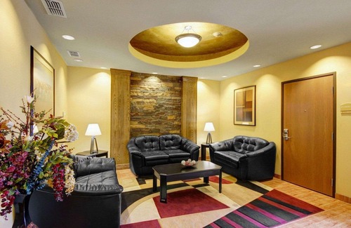 Donna Hotel | Comfort Inn & Suites Donna