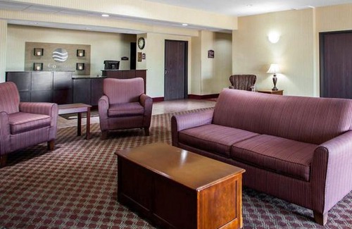 Harrisonville Hotel | Comfort Inn & Suites Harrisonville