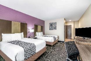 Claremore Hotel | Comfort Inn & Suites