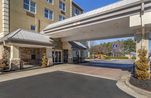 Lithia Springs Hotel | Comfort Inn & Suites Near Six Flags