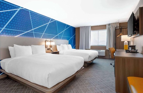 Kendallville Hotel | Comfort Inn