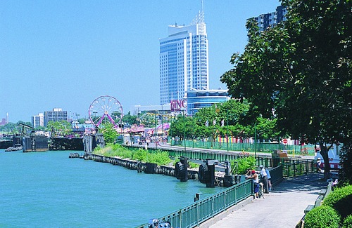 Windsor Hotel | Comfort Inn Windsor