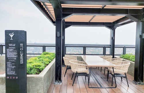 Pondok Aren Apartment | Comfort Living 1Br Without Living Room At Bintaro Embarcadero Apartment