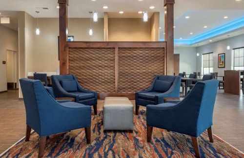 Dry Ridge Hotel | Comfort Suites Dry Ridge
