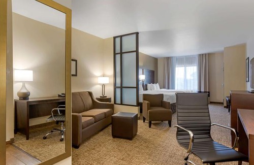 Little Rock Hotel | Comfort Suites Little Rock