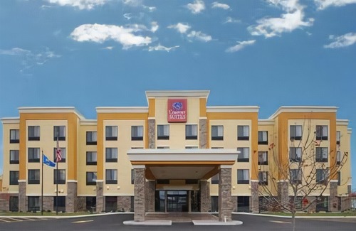 Oshkosh Hotel | Comfort Suites Oshkosh