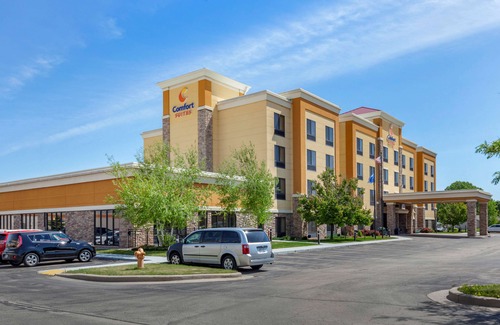 Oshkosh Hotel | Comfort Suites Oshkosh