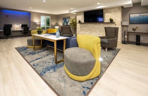 El Lago Hotel | Comfort Suites Seabrook - Kemah