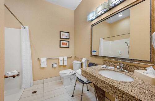 Saint Marys  Saint Joseph County Hotel | Comfort Suites South Bend near Casino