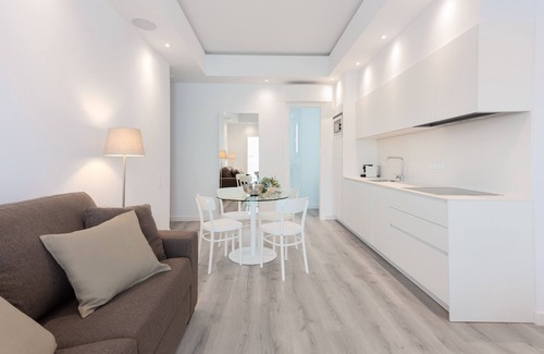 Los Llanos Apartment | Comfortable Suite in Los Llanos de Aridane