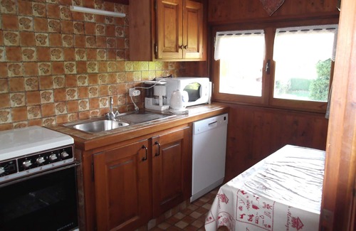 Saint-Gervais-les-Bains Apartment | Comfortable 61 m² apartment in chalet with Mont Blanc view