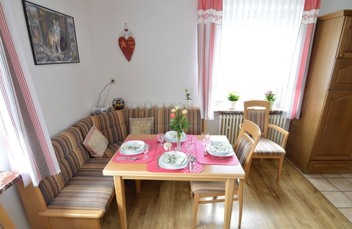 Tettscheid House | Comfortable home with large sunny garden in beautiful surroundings.