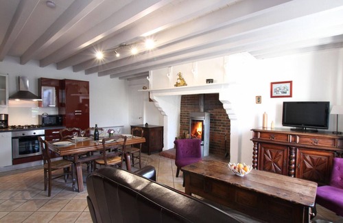 Sainte-Marie-du-Mont Cottage | Comfortable countryside house at Utah Beach