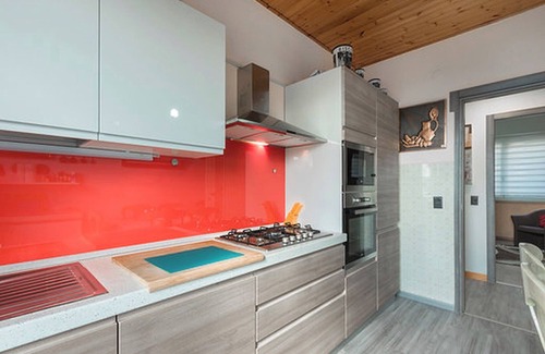 San Zeno di Montagna Apartment | Comfortable Apartment with Mountain View – Casa Aria