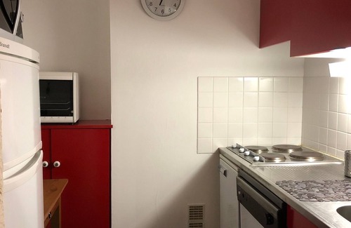 Chamrousse Apartment | Comfortable 2-BR apartment 50 m from slopes