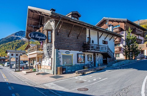 San Rocco Apartment | Comfortable accommodation suitable for groups of friends or large families