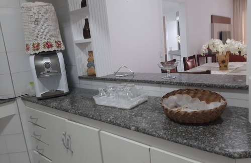 Pitangueiras Apartment | Comfortable, air cond. and tv in the 3 bedrooms. and living room, NET, WIFI, 2 GAR., 200 mts from the sea