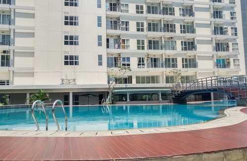 Bumi Serpong Damai Hotel | Comfortable and Spacious Studio Casa de Parco Apartment