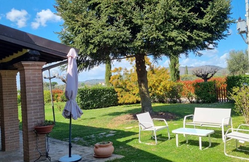 Santa Maria degli Angeli Cottage | Comfortable annex for 4 people with two double bedrooms, kitchen and living room