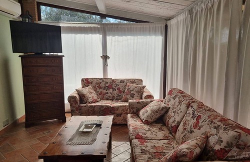 Santa Maria degli Angeli Cottage | Comfortable annex for 4 people with two double bedrooms, kitchen and living room