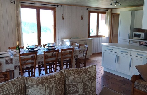 Albiez-le-Vieux Apartment | Comfortable apartments in the heart of the village for 2 to 10 people