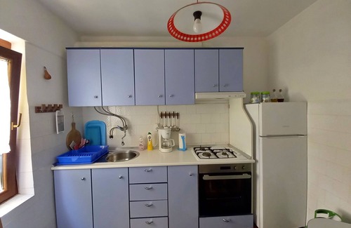 Pjescana Uvala Apartment | Comfortable apartment near the sea