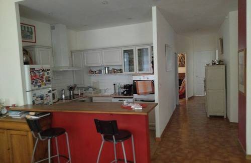 Quartier du Port Apartment | Comfortable apartment close to the historic center and the sea