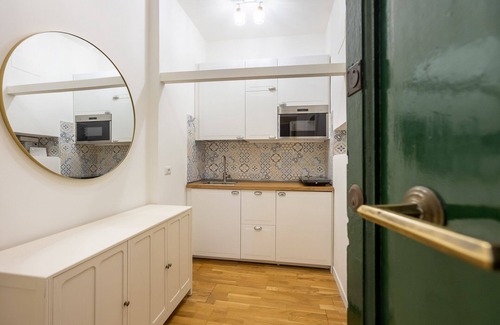 Rione XIV Borgo Apartment | Comfortable apartment in the heart of the Vatican