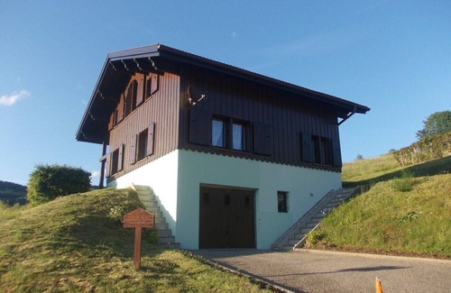 Fresse-sur-Moselle Ski Chalet | Comfortable chalet in a quiet area in the Hautes Vosges in Dennerie