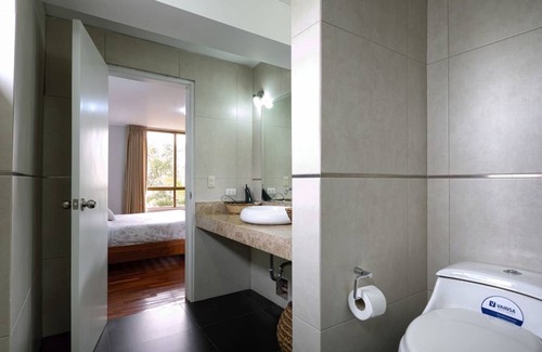 Sector 1 Apartment | Comfortable & Central 3-BDR apart in San Isidro, Lima (10 min from the ocean)