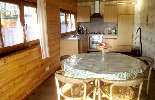 Bohon Ski Chalet | Comfortable chalet in PetitHan with garden