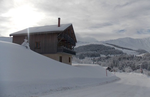 La Morte Ski Chalet | Comfortable chalet with splendid view over the valley.