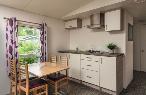 Zuna Ski Chalet | Comfortable chalet with a covered terrace